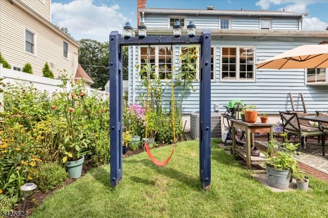 25 Herning Ave, Cranford Twp., NJ 07016