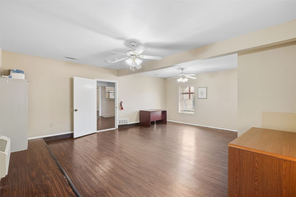 5682 Worrell Drive, Fort Worth, TX 76133 — photo 5
