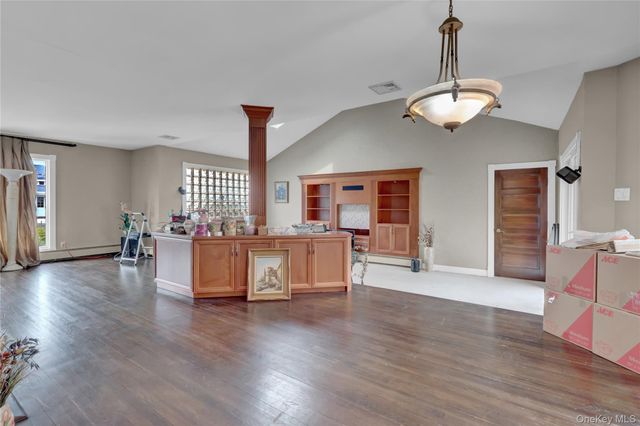 91 Laurel Drive, Massapequa Park, NY 11762