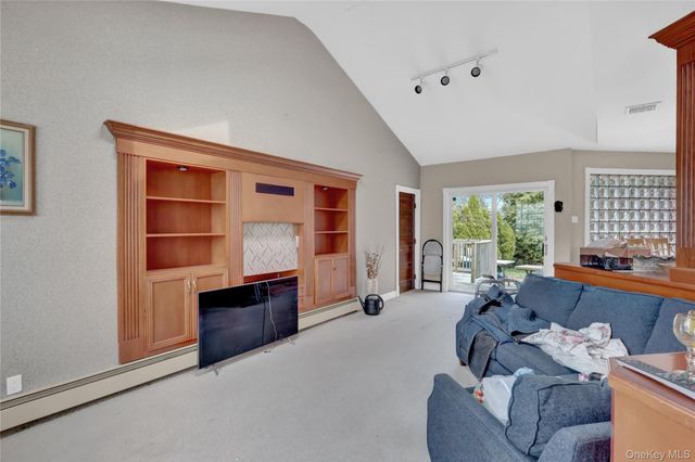 91 Laurel Drive, Massapequa Park, NY 11762