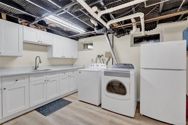 91 Laurel Drive, Massapequa Park, NY 11762