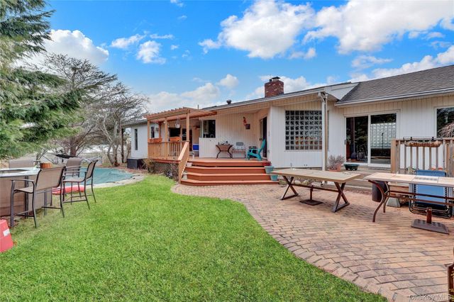 91 Laurel Drive, Massapequa Park, NY 11762