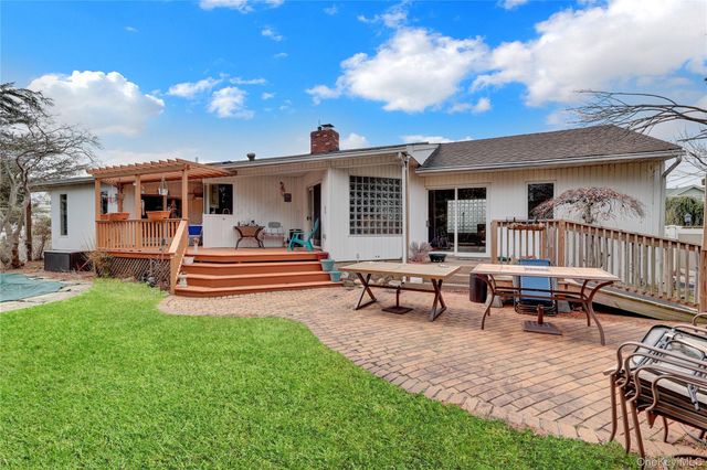 91 Laurel Drive, Massapequa Park, NY 11762