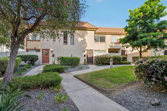 7809 Starling Dr, San Diego, CA 92123