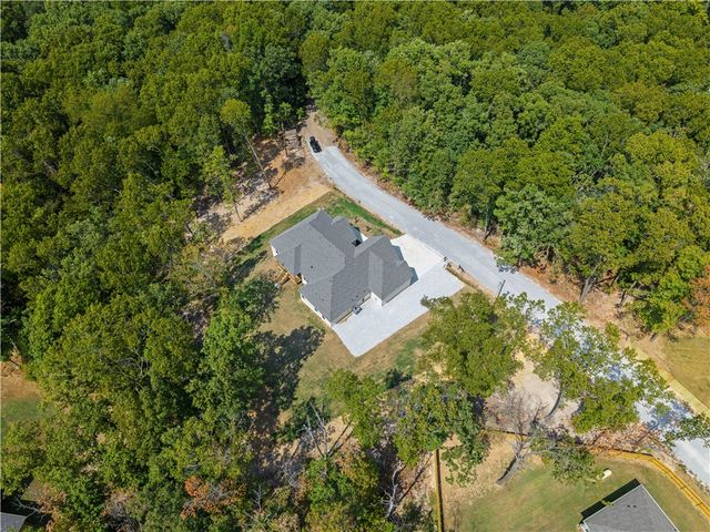 28 Kent Lane, Bella Vista, AR 72714