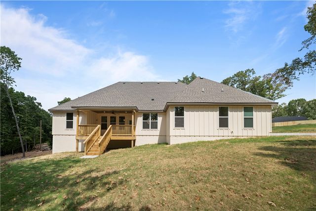 28 Kent Lane, Bella Vista, AR 72714