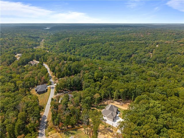 28 Kent Lane, Bella Vista, AR 72714