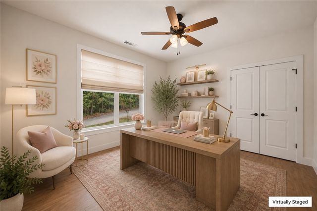 28 Kent Lane, Bella Vista, AR 72714