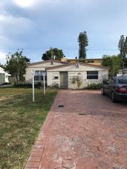 1960 NE 173rd st, North Miami Beach, FL 33162