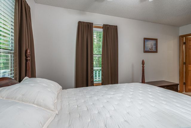 55 Laurel Springs Drive, Murphy, NC 28906