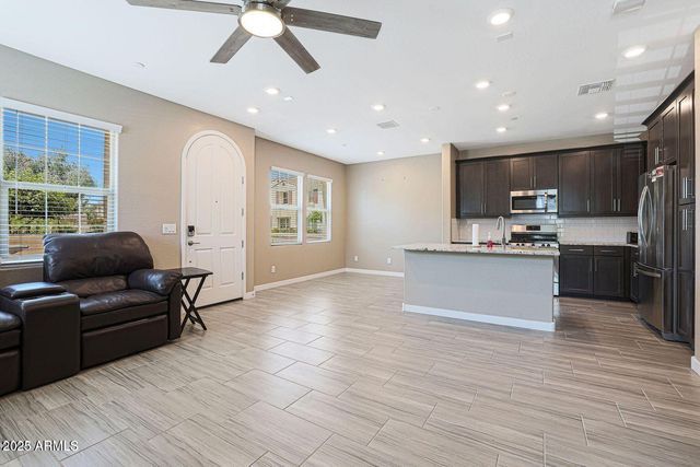 4077 S SABRINA Drive 81, Chandler, AZ 85248