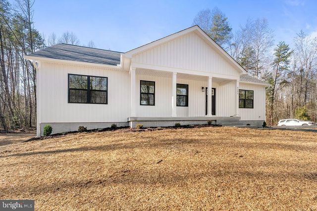 4292 MOODY TOWN RD, Bumpass, VA 23024