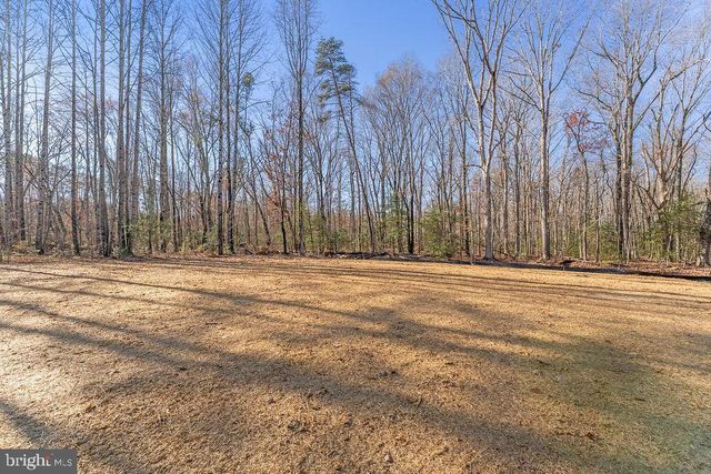 4292 MOODY TOWN RD, Bumpass, VA 23024