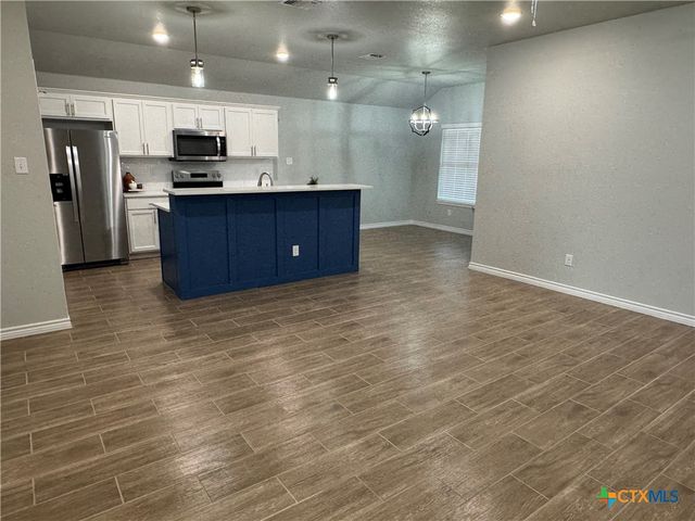 5202 White Rose Drive, Killeen, TX 76542