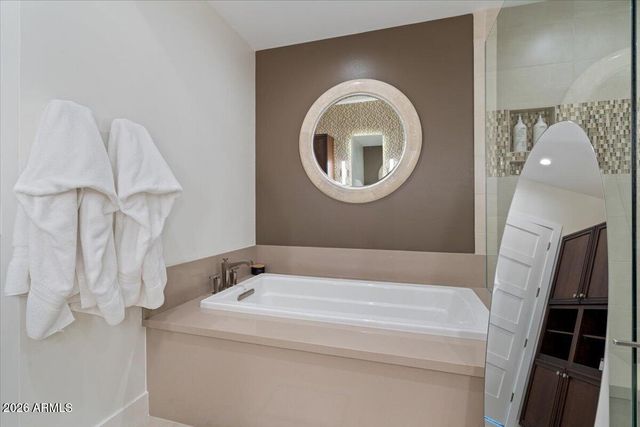 6166 N SCOTTSDALE Road B3007, Paradise Valley, AZ 85253