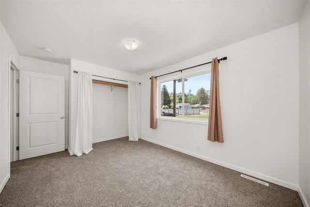 709 S Ray St, Spokane, WA 99202