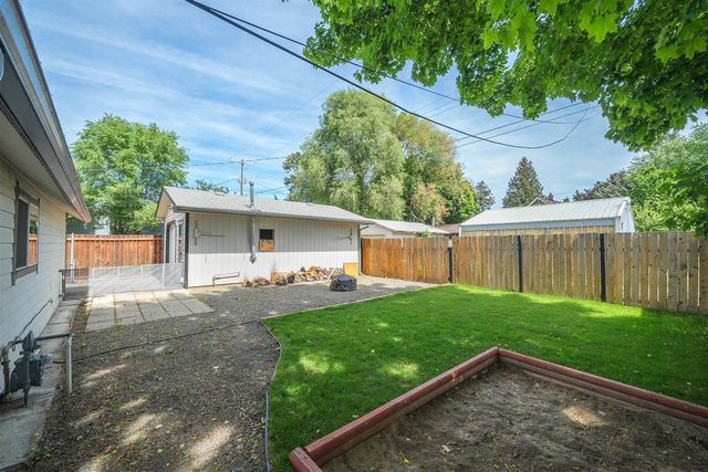 709 S Ray St, Spokane, WA 99202