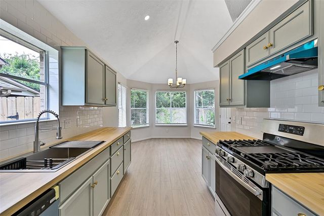 11534 Brook Meadow Drive, Houston, TX 77089