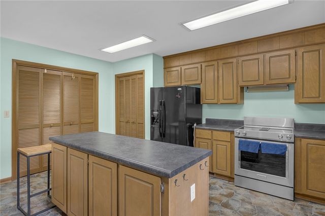 2109 Moorefield Memorial Highway, Pickens, SC 29671