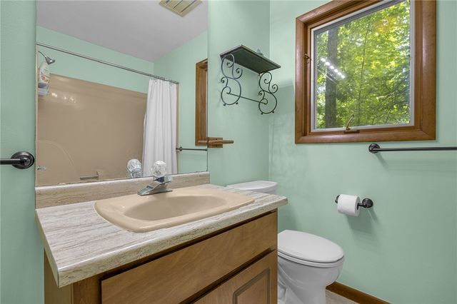 2109 Moorefield Memorial Highway, Pickens, SC 29671