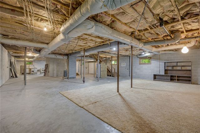2109 Moorefield Memorial Highway, Pickens, SC 29671