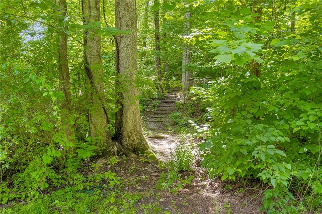 2109 Moorefield Memorial Highway, Pickens, SC 29671