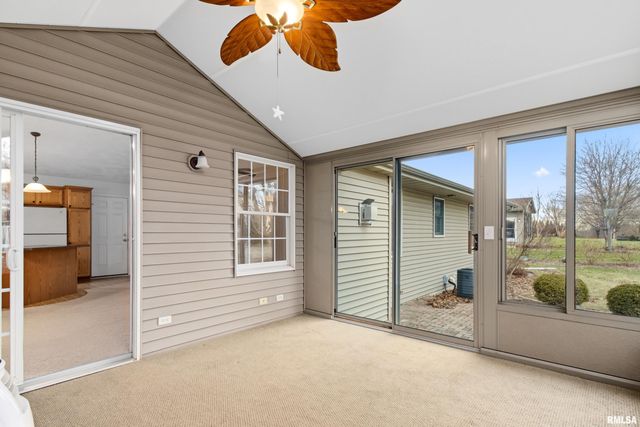 10914 N RHONDA Way, Dunlap, IL 61525