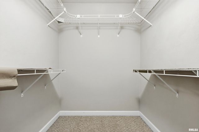 10914 N RHONDA Way, Dunlap, IL 61525