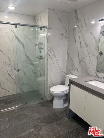 1143 Glenville Drive 101, Los Angeles, CA 90035