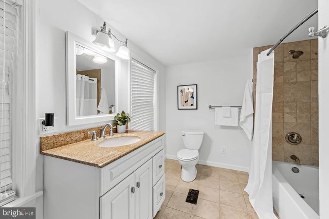 2234 FLEET ST, Baltimore, MD 21231