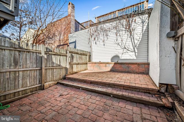 2234 FLEET ST, Baltimore, MD 21231