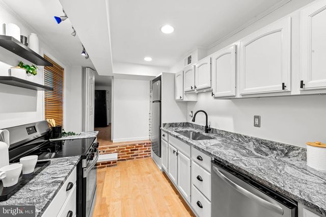 2234 FLEET ST, Baltimore, MD 21231