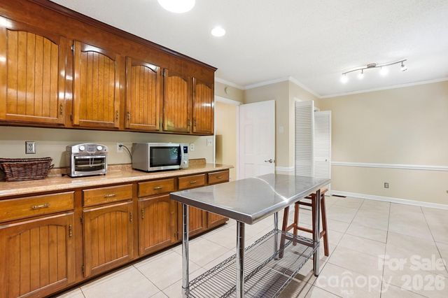 701 Blue Rock Drive, Charlotte, NC 28213