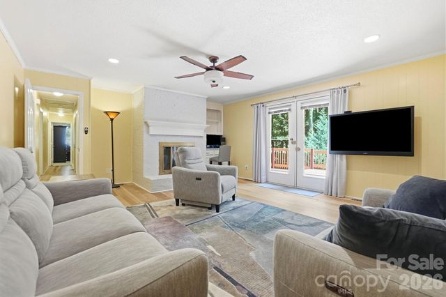 701 Blue Rock Drive, Charlotte, NC 28213