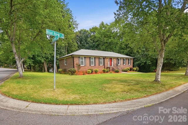 701 Blue Rock Drive, Charlotte, NC 28213