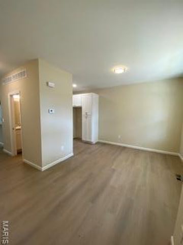 6516 Etzel Avenue, University City, MO 63130