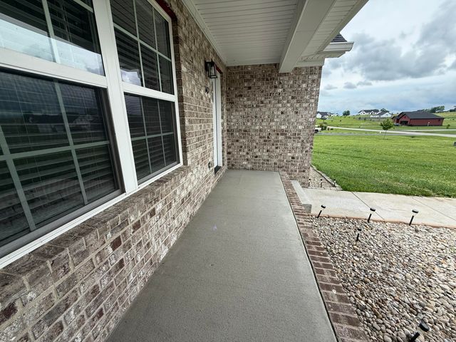 140 Gracelynn Circle, Harrodsburg, KY 40330