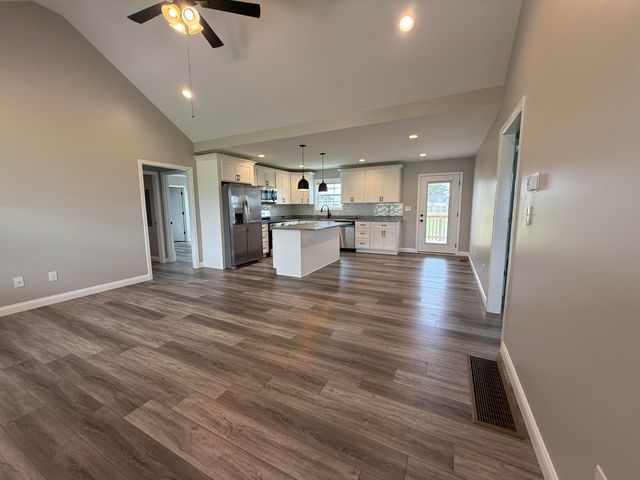 140 Gracelynn Circle, Harrodsburg, KY 40330