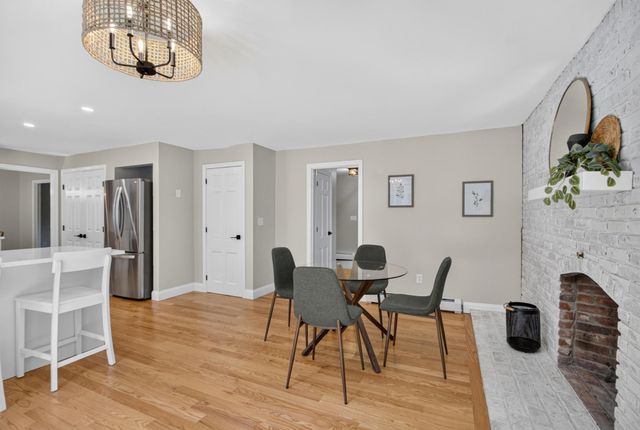 99 Stage Road, Hampstead, NH 03841