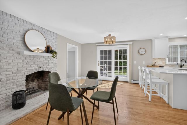 99 Stage Road, Hampstead, NH 03841