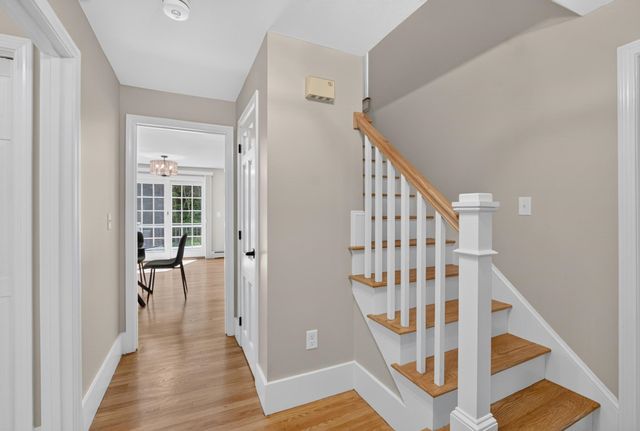99 Stage Road, Hampstead, NH 03841