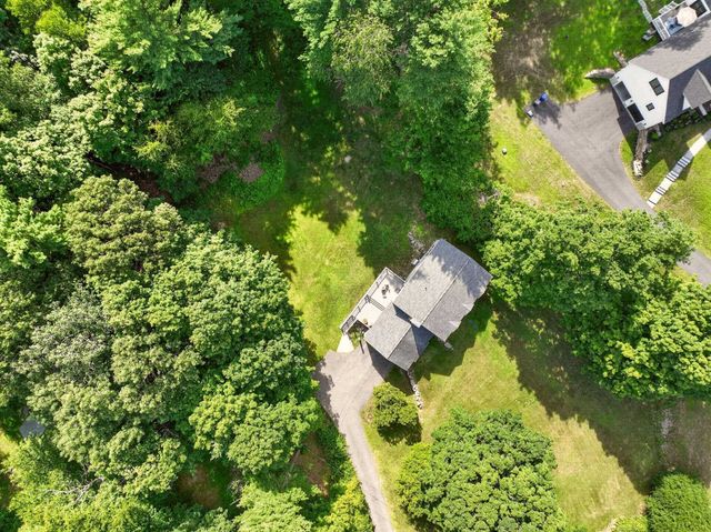 99 Stage Road, Hampstead, NH 03841