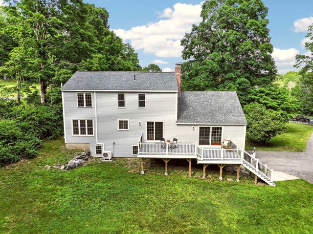 99 Stage Road, Hampstead, NH 03841