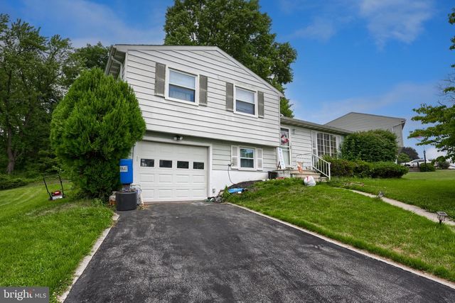 3605 ORCHARD CT, Reading, PA 19606