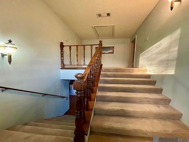 8523 Briarwood Pl, Baton Rouge, LA 70809