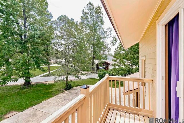 8523 Briarwood Pl, Baton Rouge, LA 70809