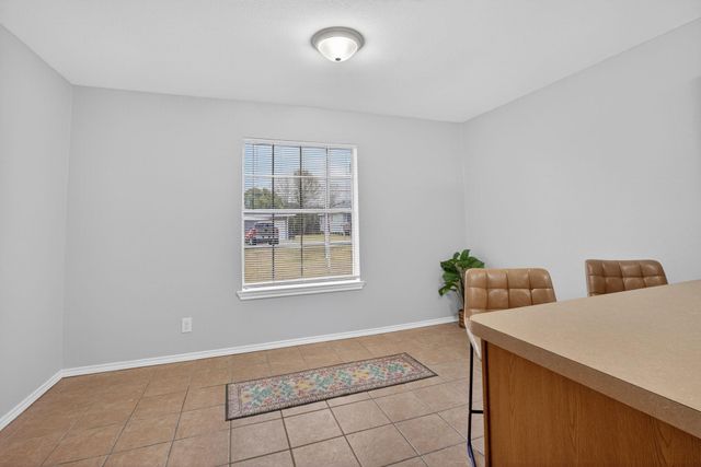 351 Dobbyn, Bridge City, TX 77611