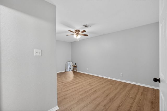 351 Dobbyn, Bridge City, TX 77611