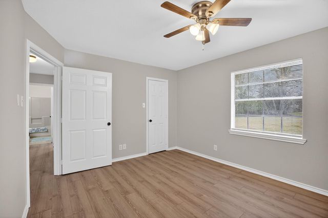 351 Dobbyn, Bridge City, TX 77611