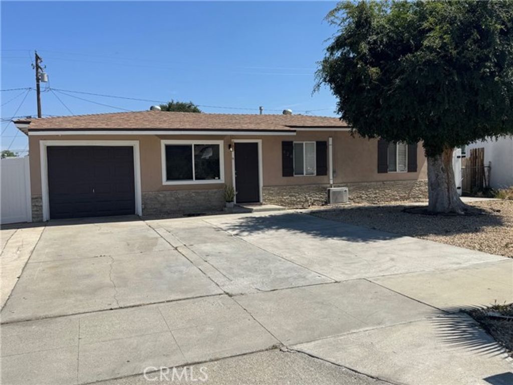 926 Griffith Way, Hemet, CA 92543